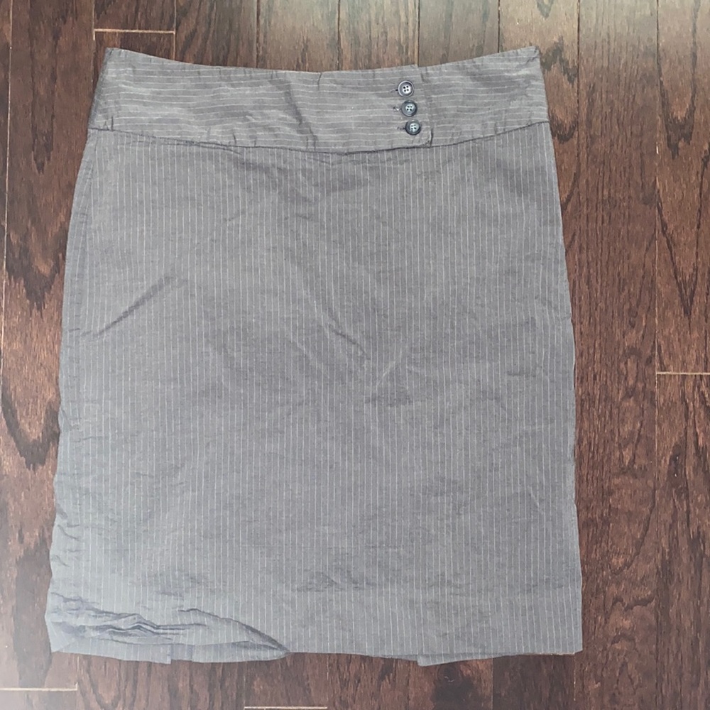 Gap pencil skirt